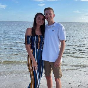 Meet your Posher, Devin